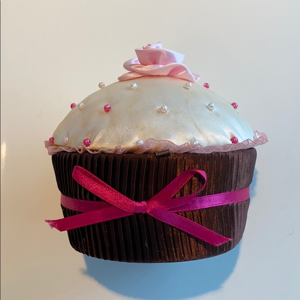 White Frosting Pink Accent Cupcake Jewelry Holder